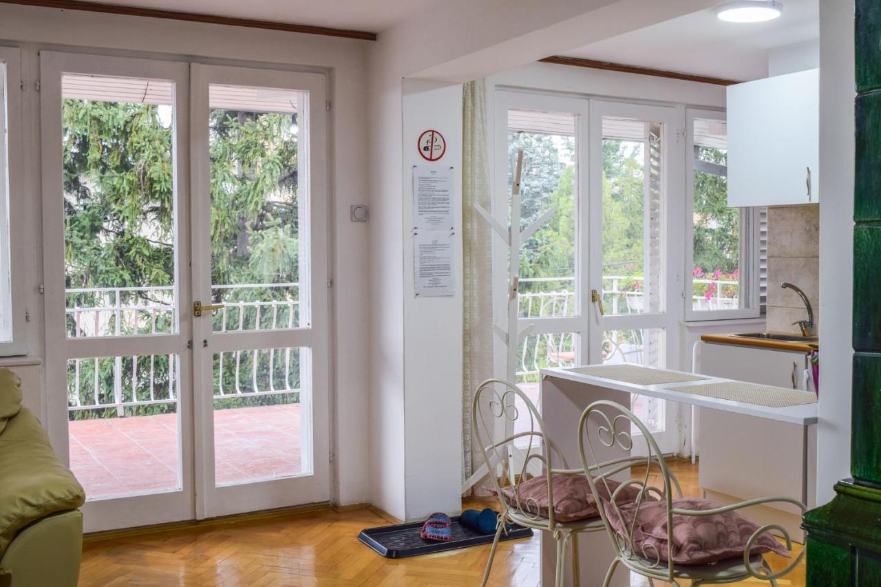 White House With Sauna And Jacuzzi Novi Sad Esterno foto
